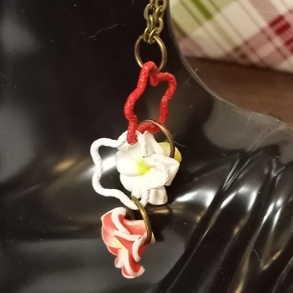 Home made/handmade Metal Dangle Stud Earrings with Acrylic Flowers #39 - Picture 9 of 15